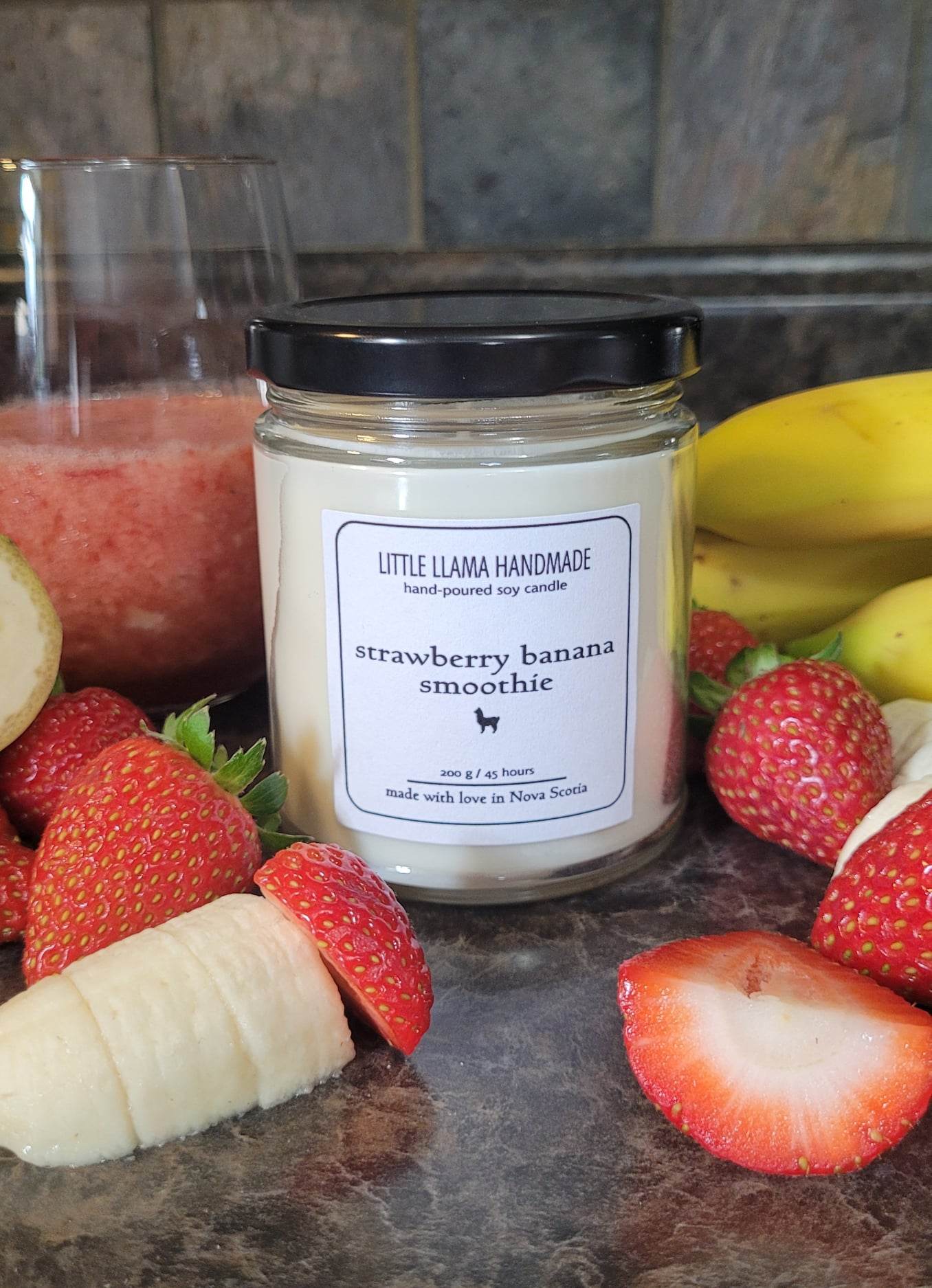 strawberry banana smoothie scented soy candle